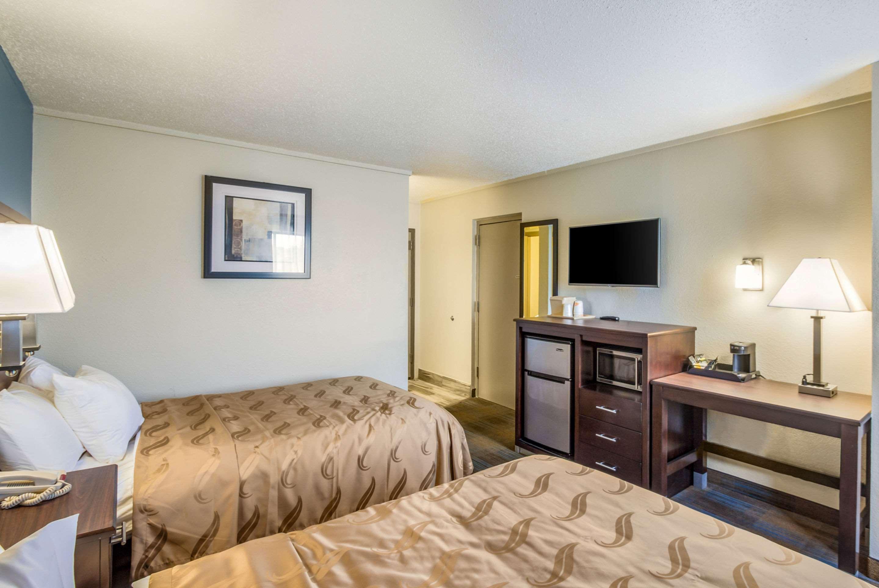 Americinn By Wyndham Madison Wi Exteriör bild