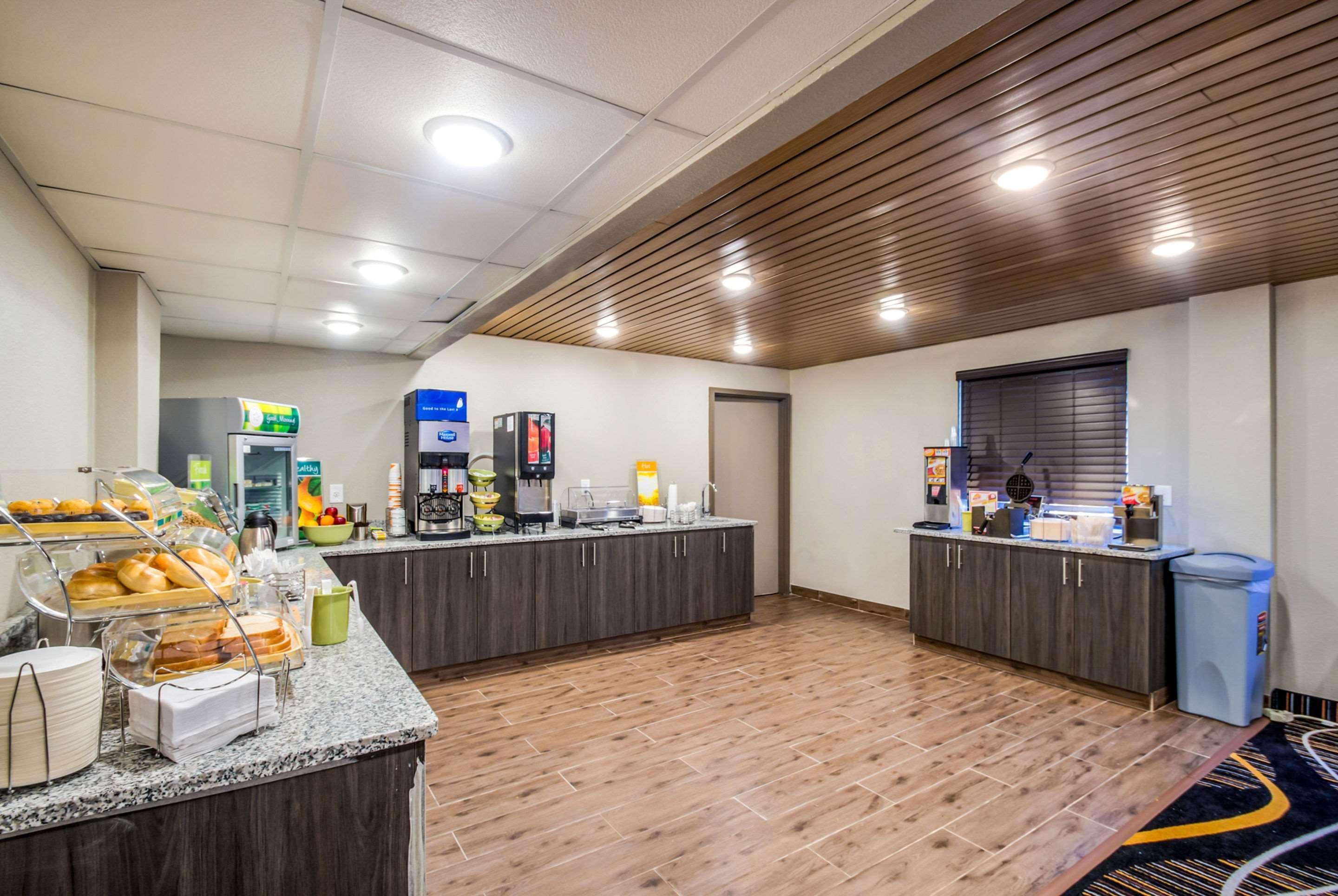 Americinn By Wyndham Madison Wi Exteriör bild
