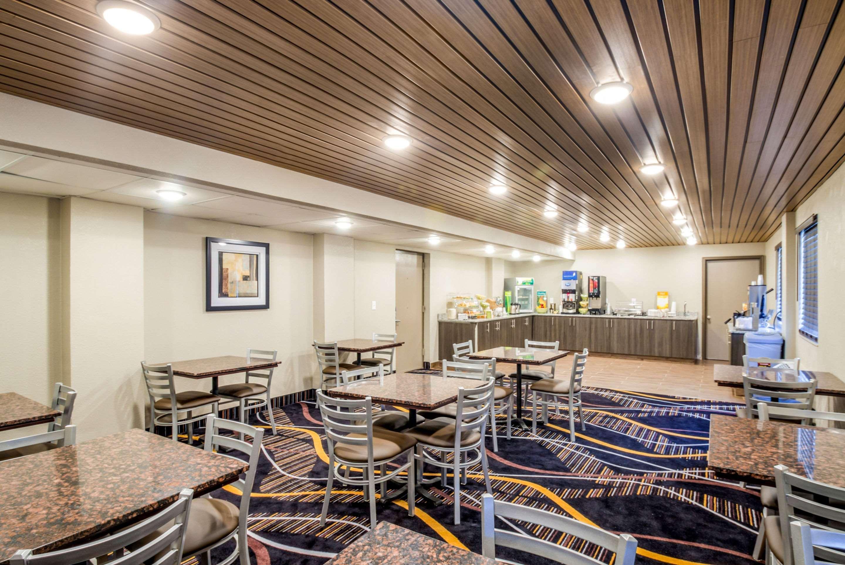 Americinn By Wyndham Madison Wi Exteriör bild
